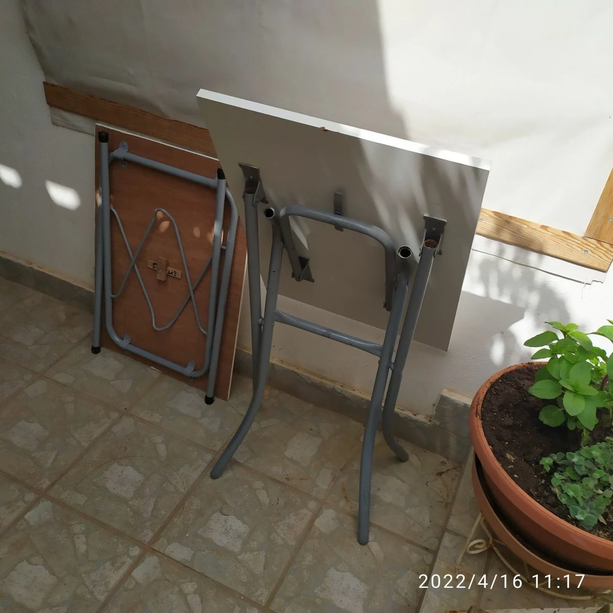 τραπεζακι 1 και καρεκλακια 2 , φορητα,πτυσσομενα,τιμη για ολα μαζι,3 ειδη σετ - Image 5