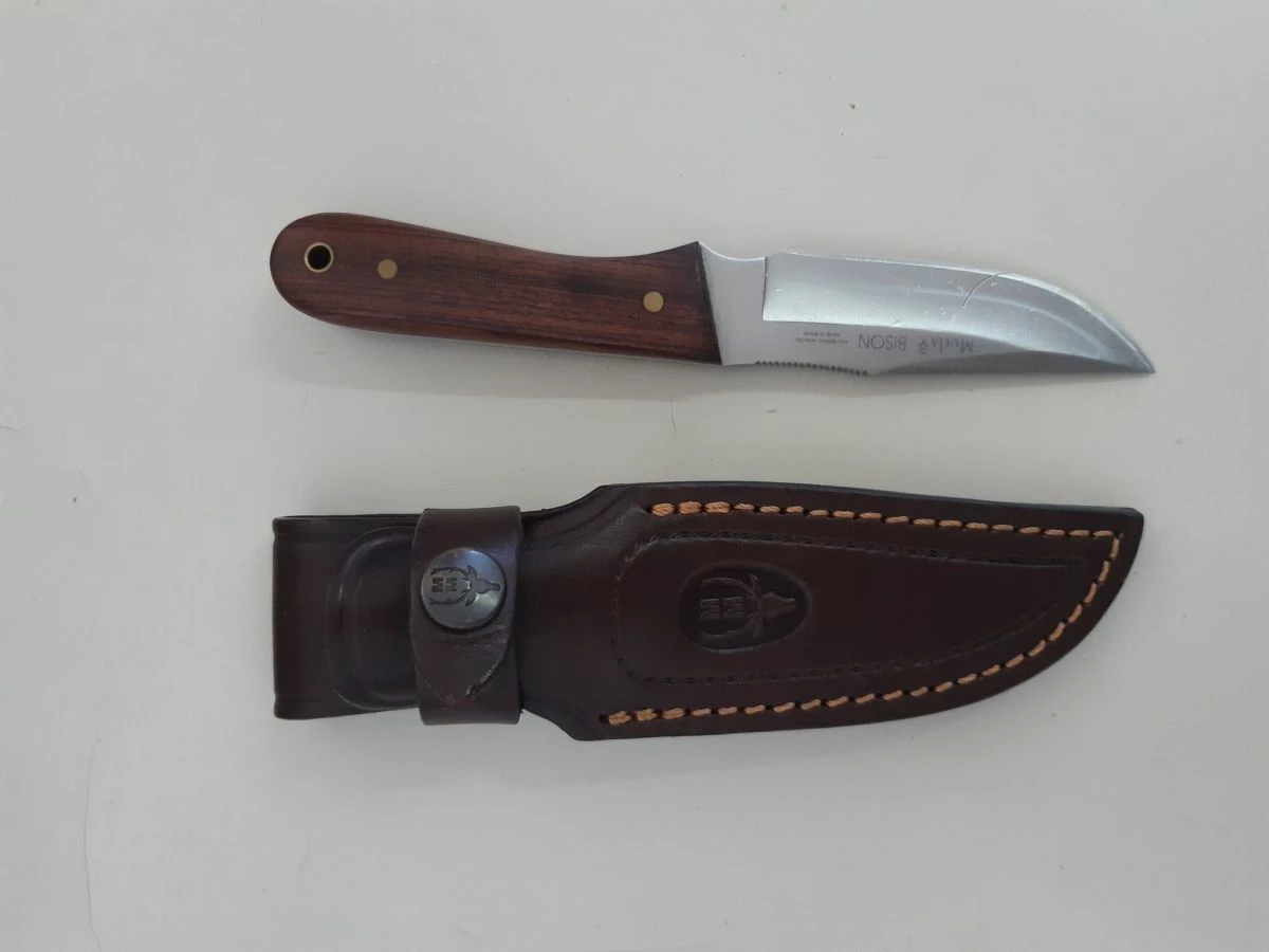 Κυνηγητικο μαχαιρι Muela