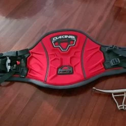 ΖΩΝΗ ΣΕΡΦΙΝΓΚ DAKINE HAWAII NRG & ΓΑΝΤΖΟΣ