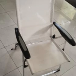 Καρέκλες Εξοχης