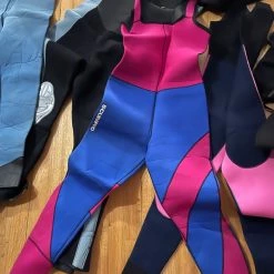 στολές κατάδυσης