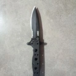 Πτυσσόμενο μαχαίρι CRKT M21