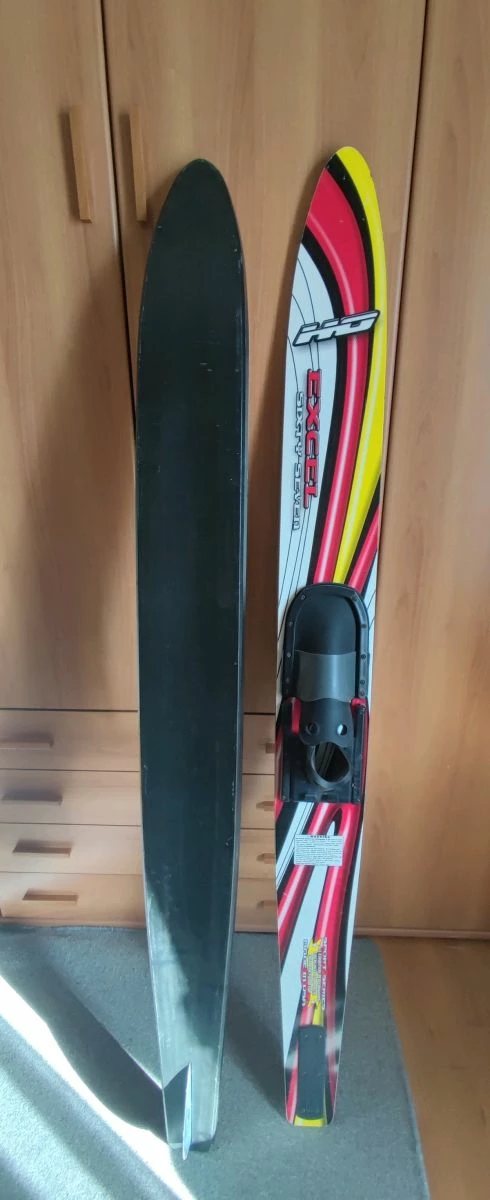 Πέδιλα θαλάσσιου σκι - Image 2