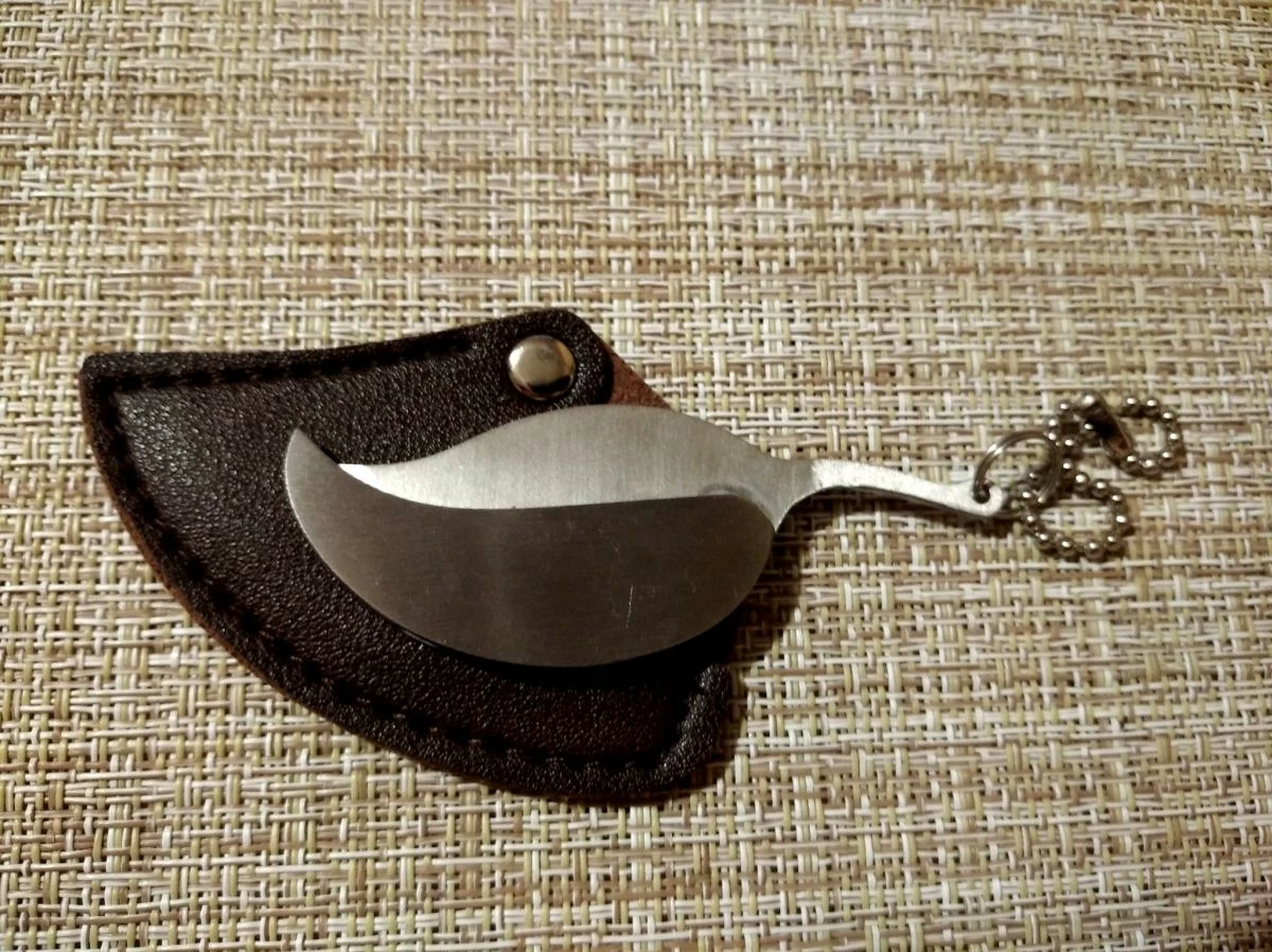 Εργονομικό μινι μπρελοκ *μαχαίρι-φυλο* από ανοξείδωτο ατσάλι - Image 8