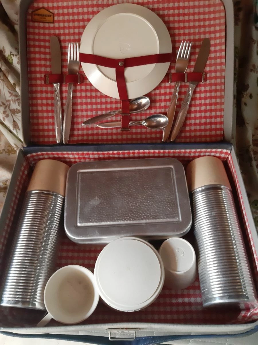 Βαλίτσα πικ-νικ