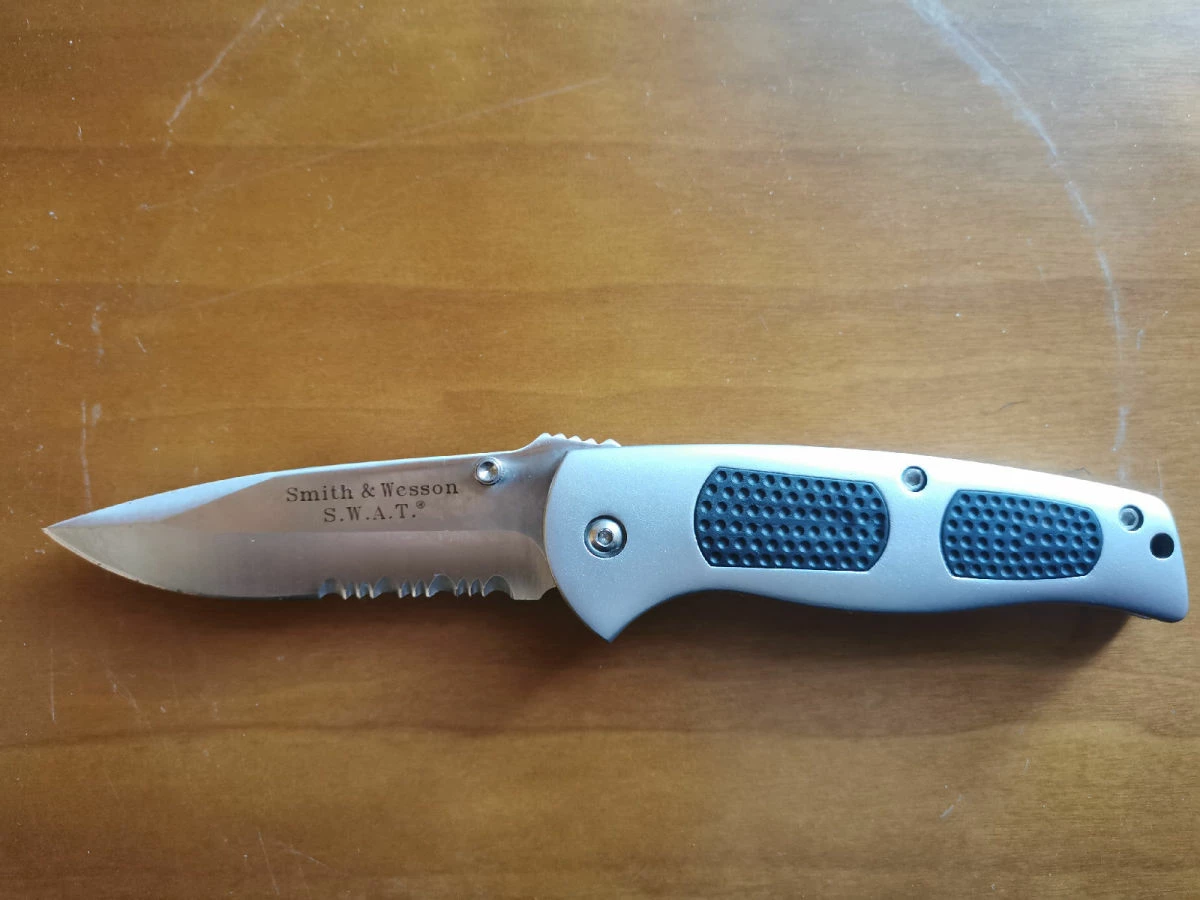 Μαχαίρι σουγιας SMITH & WESSON SWAT - Image 2