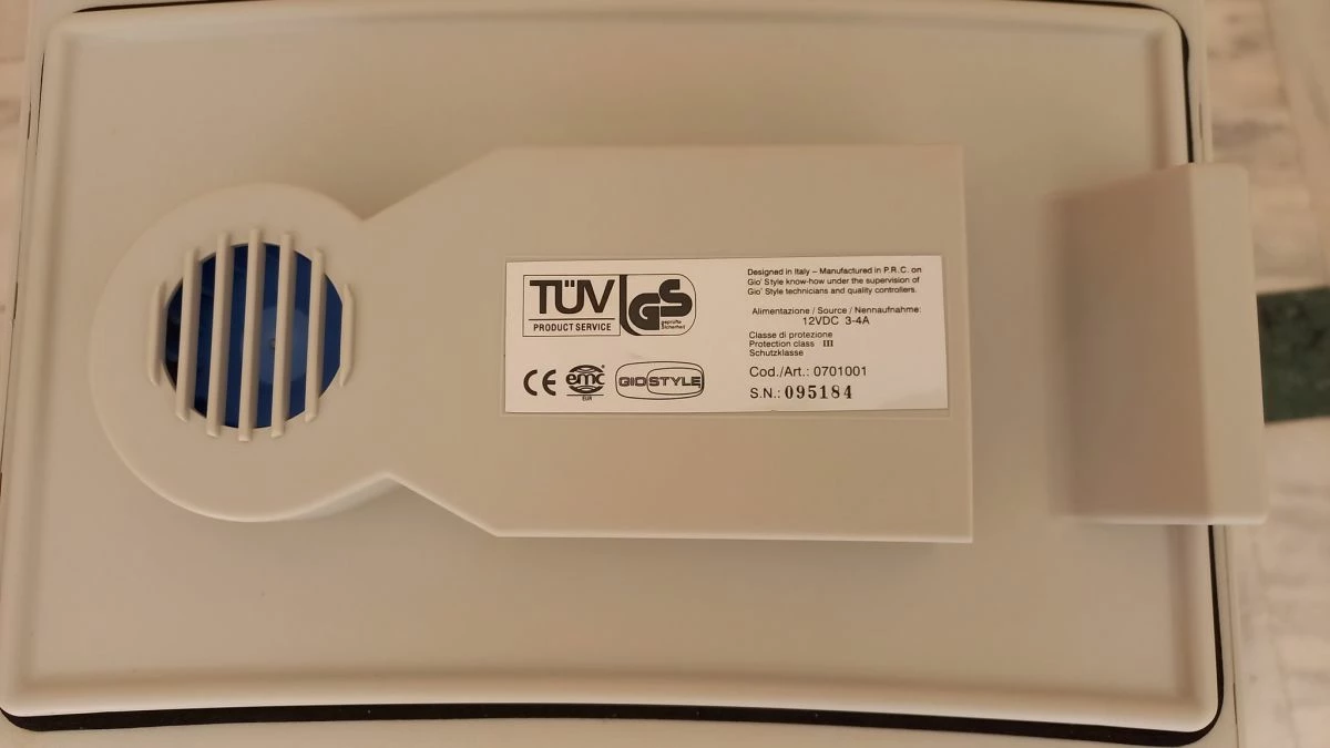 Ηλεκτρικό φορητό ψυγειάκι GIO'STYLE για κάμπινγκ, παραλία κλπ. - Image 4