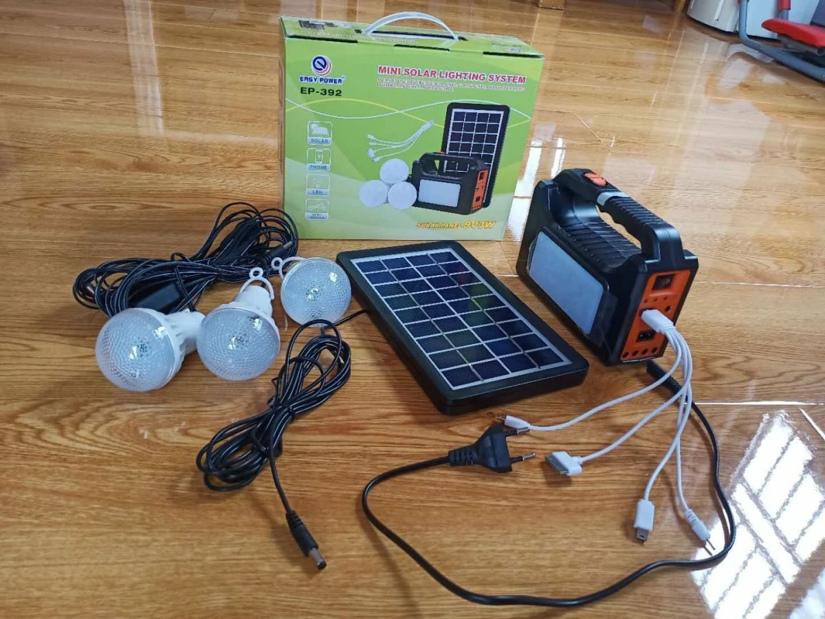 QY-371 - ΗΛΙΑΚΟ ΣΥΣΤΗΜΑ ΦΩΤΙΣΜΟΥ-3 ΛΑΜΠΕΣ ΜΕ ΠΑΝΕΛ ΓΙΑ ΕΞΟΧΗ-ΔΙΑΚΟΠΕΣ