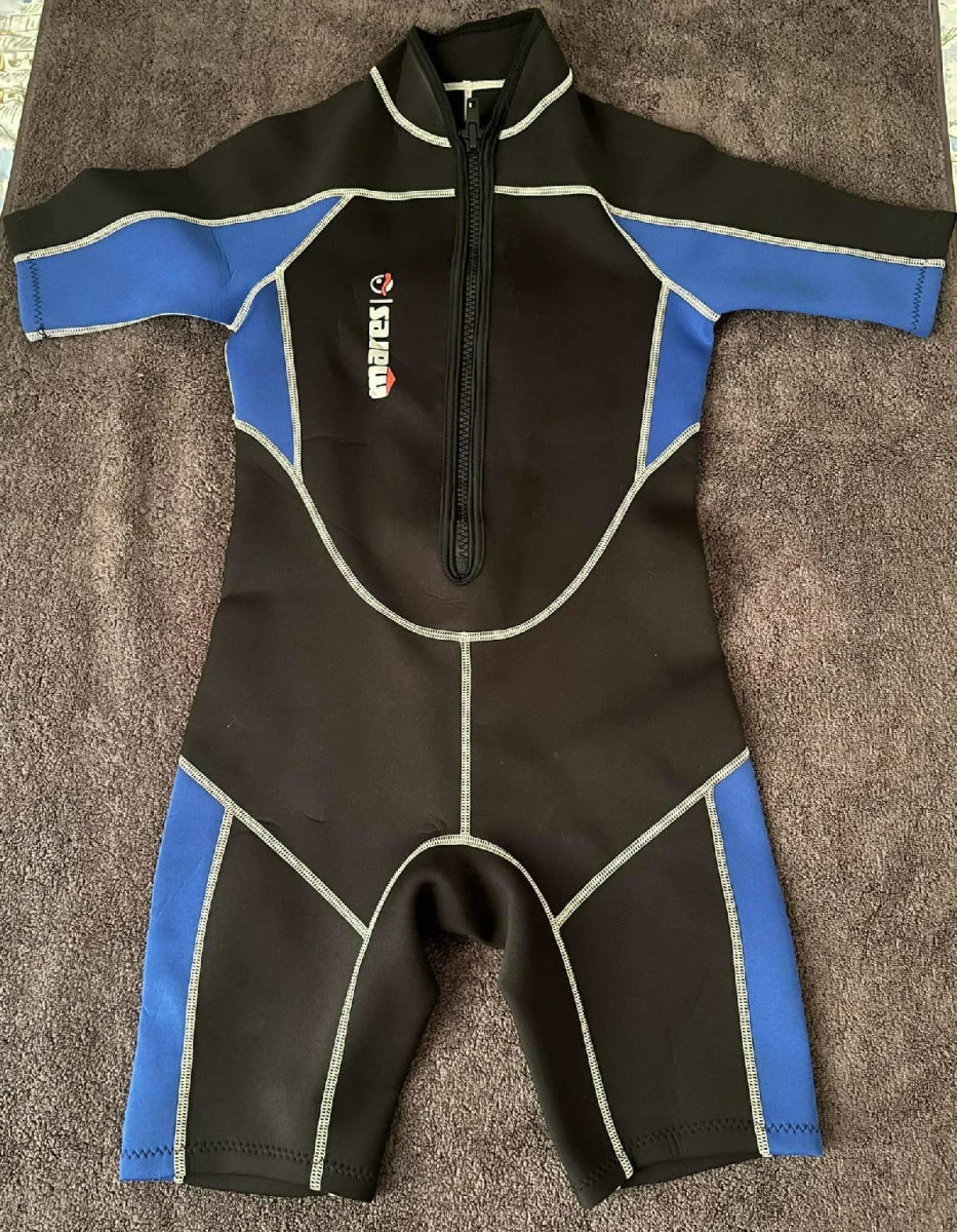 Στολή κατάδυσης