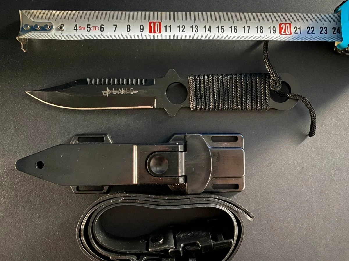 Tactical μαχαίρι Lianhe με Paracord & πλαστική θήκη