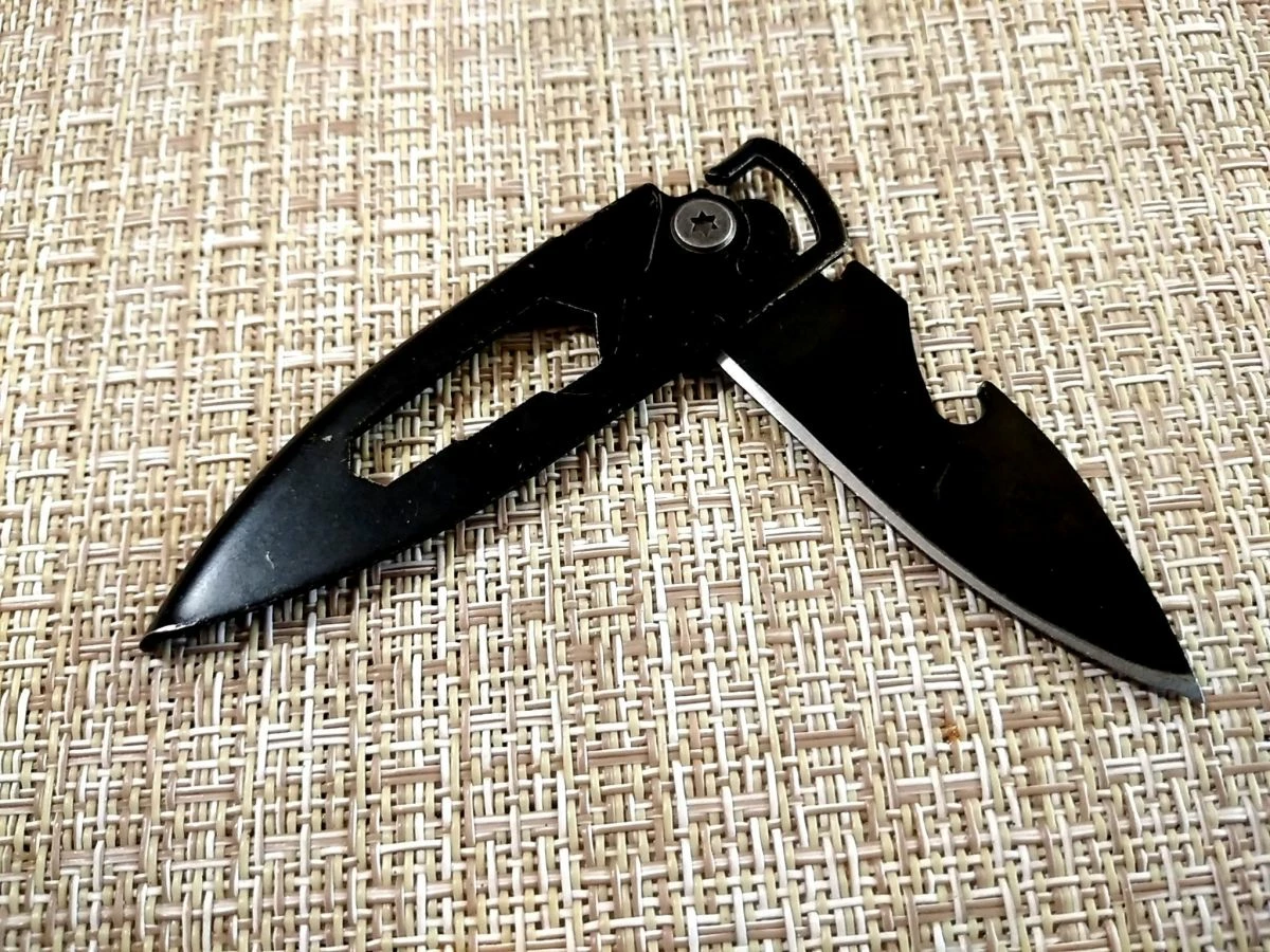 Μαυρος Μικρός Σουγιάς 5,5 πόντους λεπίδα.