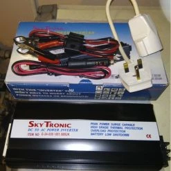 Πωλείται μετατροπέας συνεχούς ρεύματος (Power Inverter) 24V σε 220V AC 15Α καινούργιος