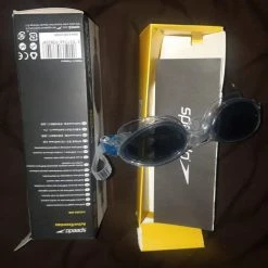 καινούργια γυαλιά θαλάσσης Speedo