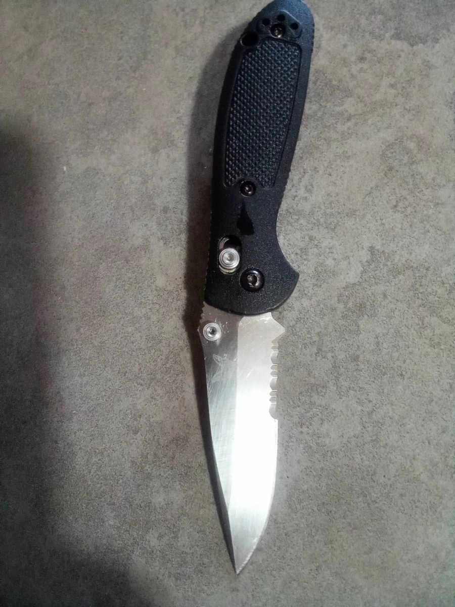 Πτυσσόμενο μαχαίρι BENCHMADE 556-S30V MINI CRIPTILIAN