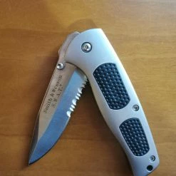 Μαχαίρι σουγιας SMITH & WESSON SWAT