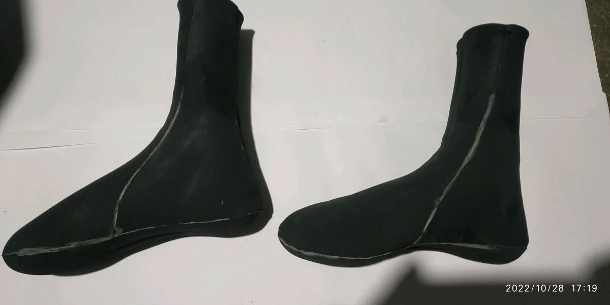 Καλτσακια κατάδυσης παραλλαγής Camo εσωτερικά ξυρισμενα 3.5 χιλιοστά Size 2 ( Large /x Large) - Image 2